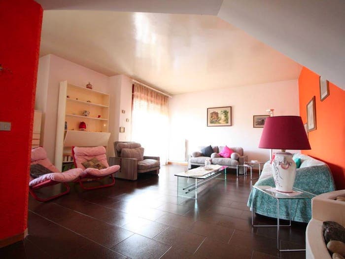 Casa con 6 locali in vendita in via D' Antona, Stella, Monsampolo del Tronto