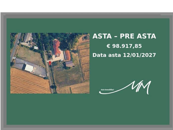 Casa trilocale in vendita in Strada della Striscia, Latina Scalo, Latina
