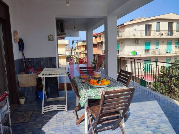 Appartamento con 6 locali in vendita in VIA MARSALA, Centro, Barcellona Pozzo di Gotto