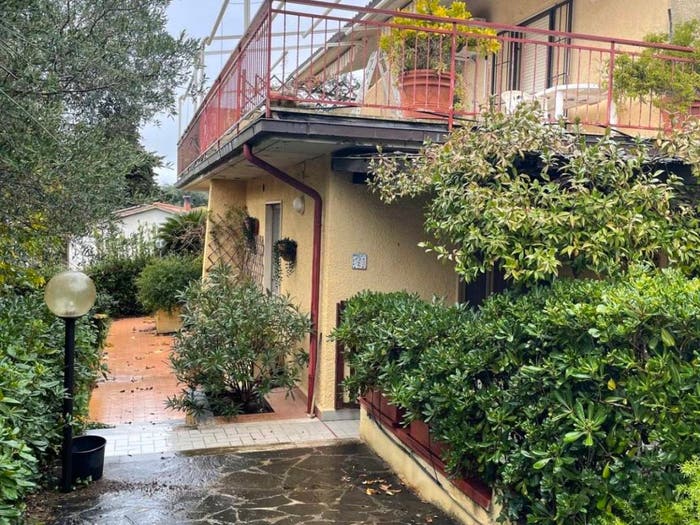 Appartamento trilocale in vendita in Via Giuseppe Garibaldi, Montiano, Magliano in Toscana
