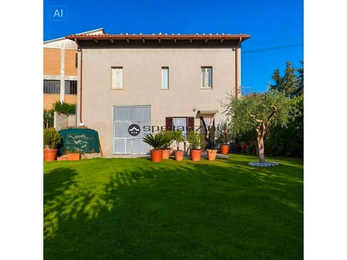 Casa quadrilocale in vendita in VIA DEL TRABOCCHETTO, Centro, Fossombrone