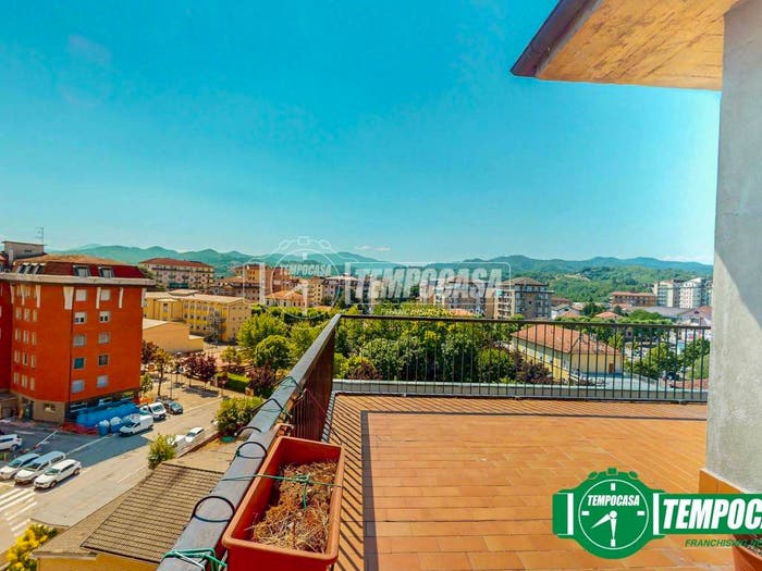 Casa trilocale in vendita in Via Guglielmo Marconi, Centro, Ovada