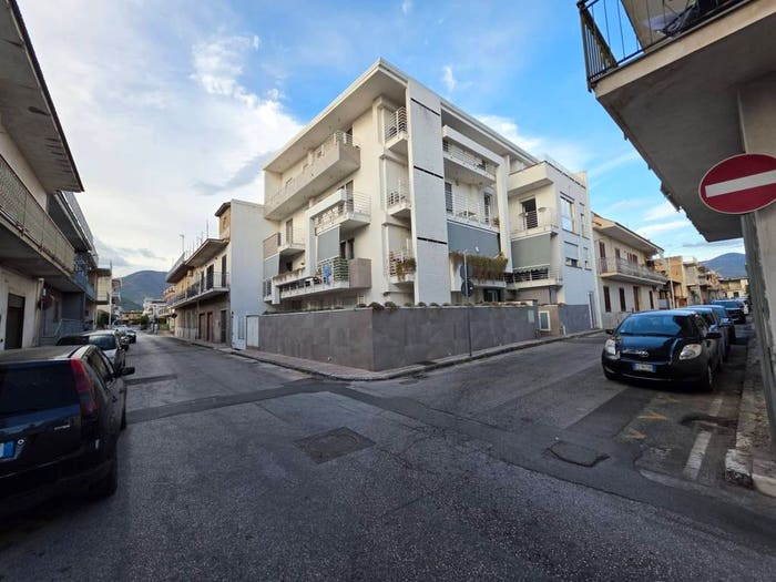 Appartamento trilocale in vendita in Via Domenico Matarazzo, Cicciano