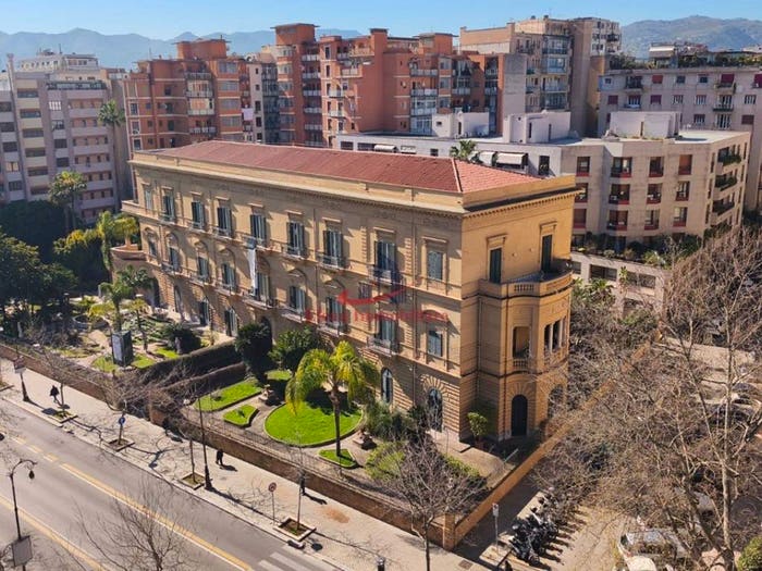 Casa con 6 locali in vendita in Via della Libertà, Libertà Villabianca, Palermo