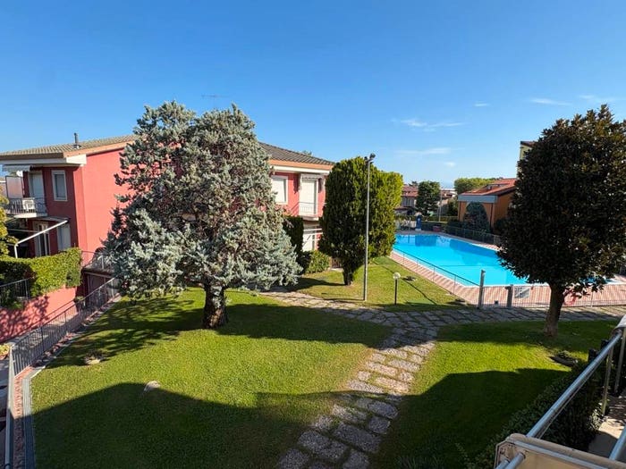 Appartamento bilocale in vendita in Via Moretto, Centro, Sirmione