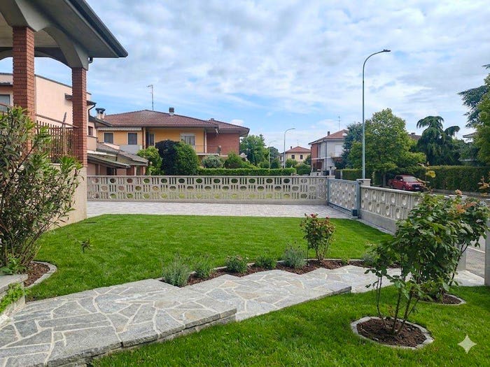 Appartamento quadrilocale in vendita in Via Giuseppe Mazzini, Cicognolo