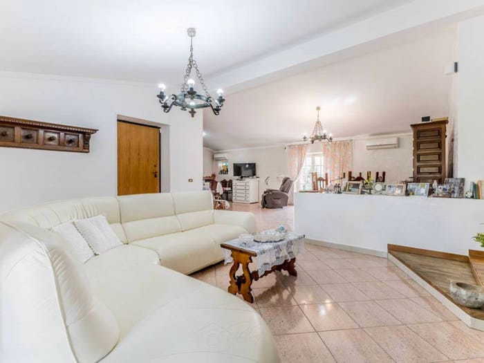 Casa con 5 locali in vendita in Strada Piccarello, Piccarello, Latina