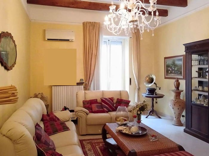 Appartamento trilocale in vendita in Via Aprile, Via della Repubblica Piazza San Francesco, Foggia