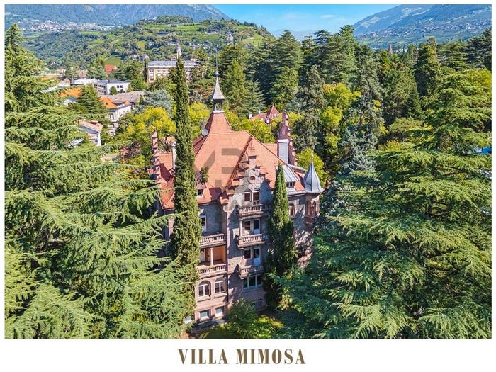 Casa con 6 locali in vendita in Centro, Merano