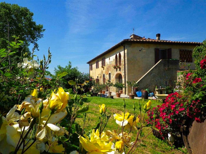 Casa con 6 locali in vendita in Reggello