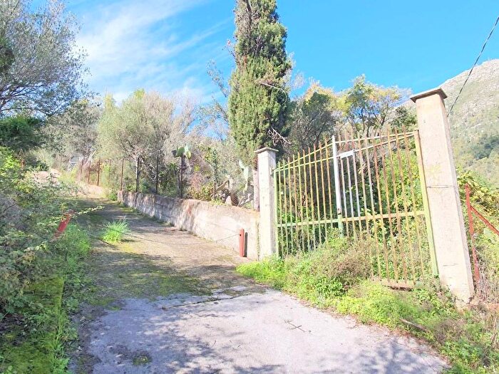 Casa bilocale in vendita in Via Valle Paradiso, Piano Dei Geli, Monreale