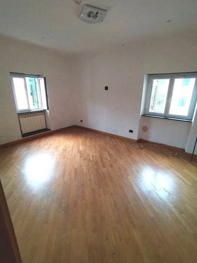 Appartamento con 5 locali in vendita in Via Natale Gallino, Pontedecimo, Genova
