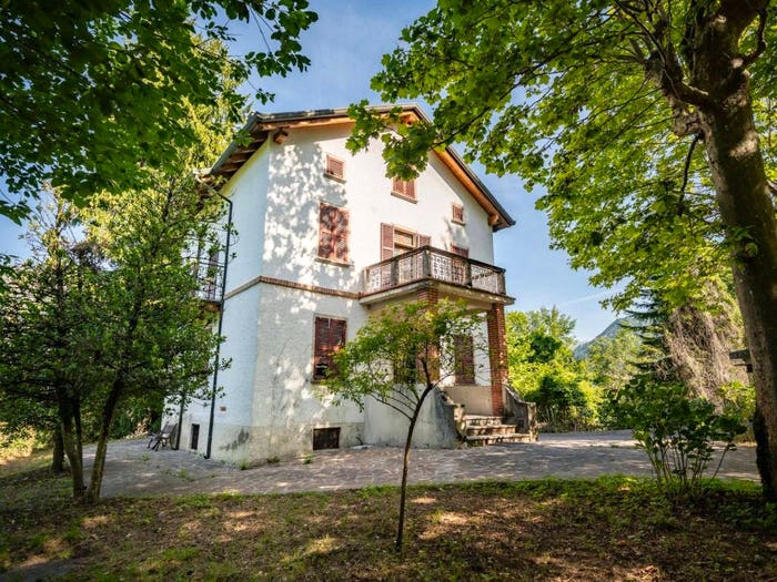 Casa con 5 locali in vendita in Via Milano, Centro, Cremeno