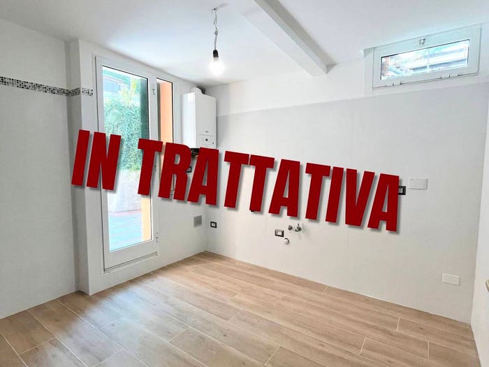 Appartamento trilocale in vendita in Via Fossato di Montesignano, Molassana, Genova