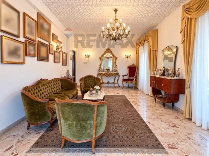 Appartamento con 6 locali in vendita in Via Guglielmoo Marconi, Centro, Giarre
