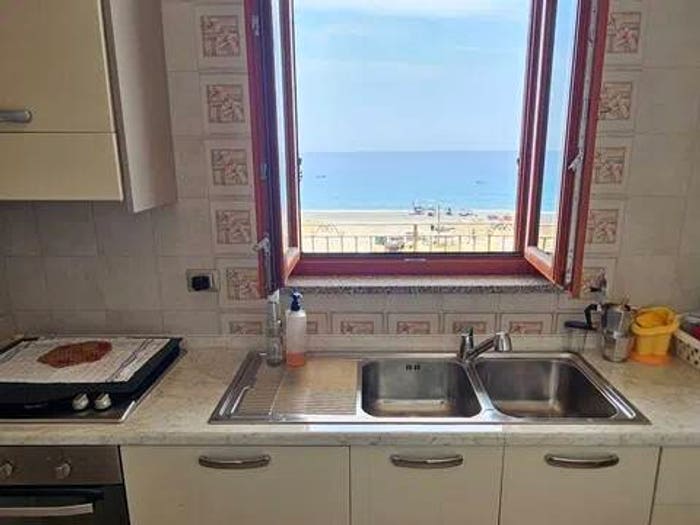 Appartamento quadrilocale in vendita in Via Jonio, Centro, Siderno