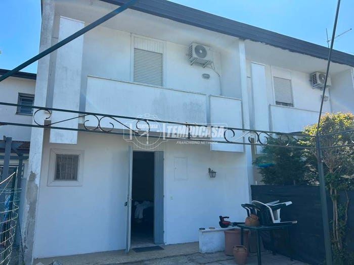 Casa trilocale in vendita in Viale degli Scacchi, Lido degli Scacchi Lido di Pomposa, Comacchio