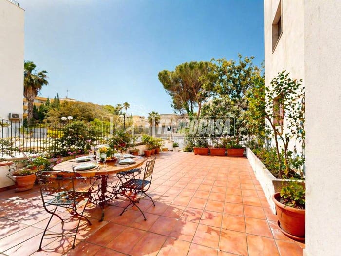 Appartamento con 5 locali in vendita in Via Lequile, Stazione, Lecce