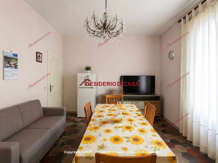 Casa con 6 locali in vendita in Via Vittorio Emanuele, Centro, GiardiniNaxos