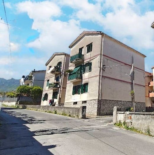 Appartamento quadrilocale in vendita in Via Gaetano Cinque, Centro, Cava de' Tirreni