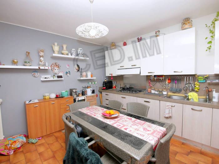 Casa con 6 locali in vendita in Sacconago, Busto Arsizio