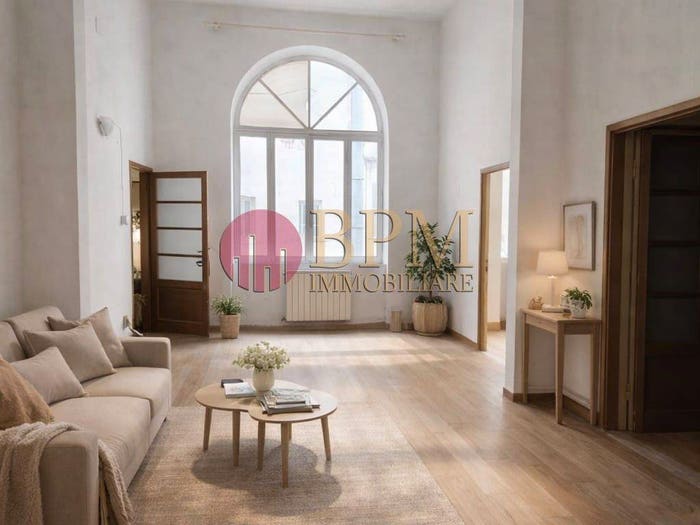 Appartamento quadrilocale in vendita in Scali del Ponte di Marmo, Quartiere Venezia, Livorno