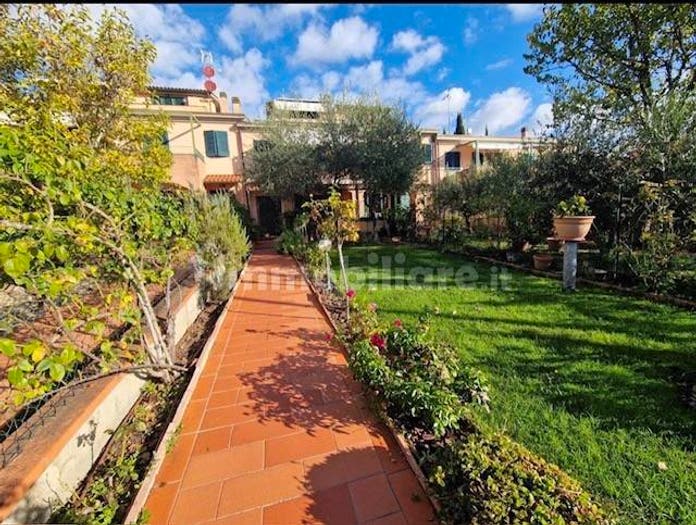 Casa con 6 locali in vendita in Via dei Campi Lunghi, Cinque Vie, Firenze