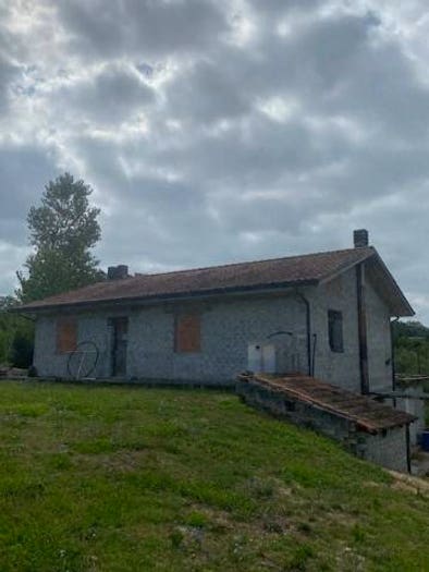 Casa con 5 locali in vendita in Via Caccioli, Cassino
