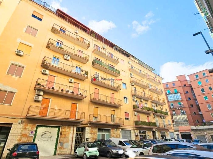 Appartamento trilocale in vendita in Via Pasquale Tarantino, San Michele, Foggia