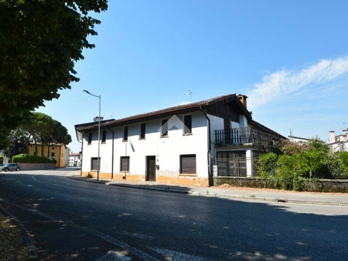 Casa con 6 locali in vendita in Via Udine, San Lorenzo Isontino