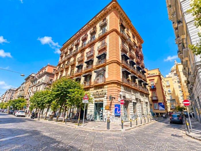 Appartamento bilocale in vendita in Via Padre Francesco Denza, Centro Storico, Napoli