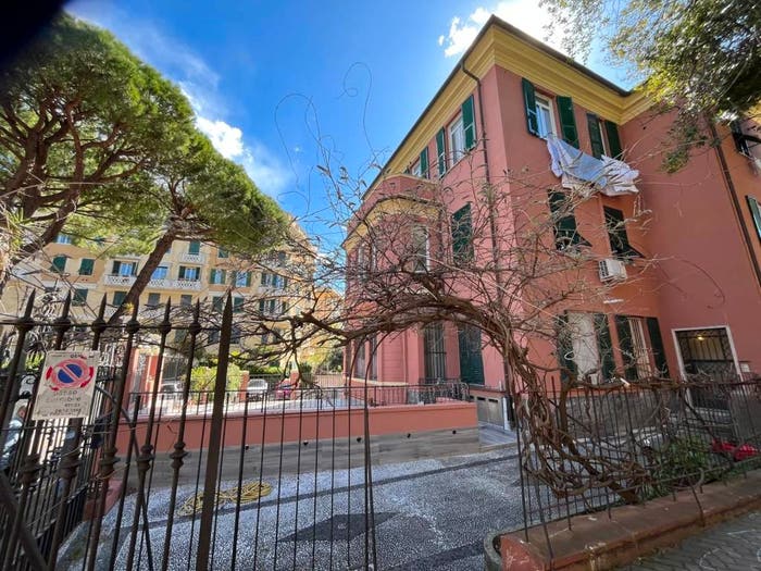 Appartamento con 5 locali in vendita in Via all'Opera Pia, Albaro, Genova