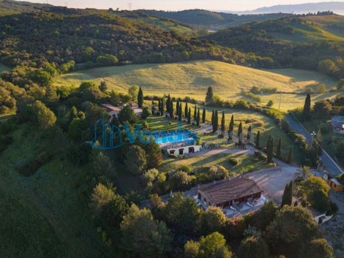 Casa con 6 locali in vendita in Strada Provinciale Montecatini Val di Cecina, Montecatini Val di Cecina
