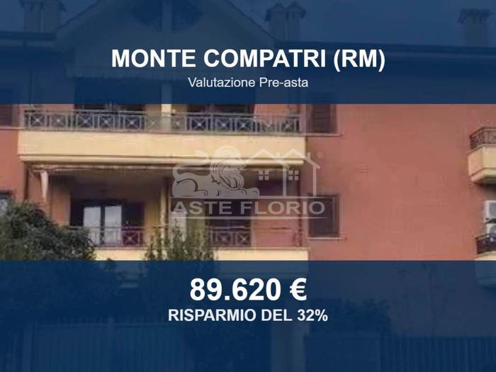 Appartamento trilocale in vendita in Via Casilina, Laghetto, Monte Compatri