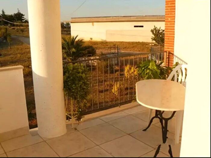 Casa con 6 locali in vendita in Via Luigi Pirandello, San Nicandro Garganico