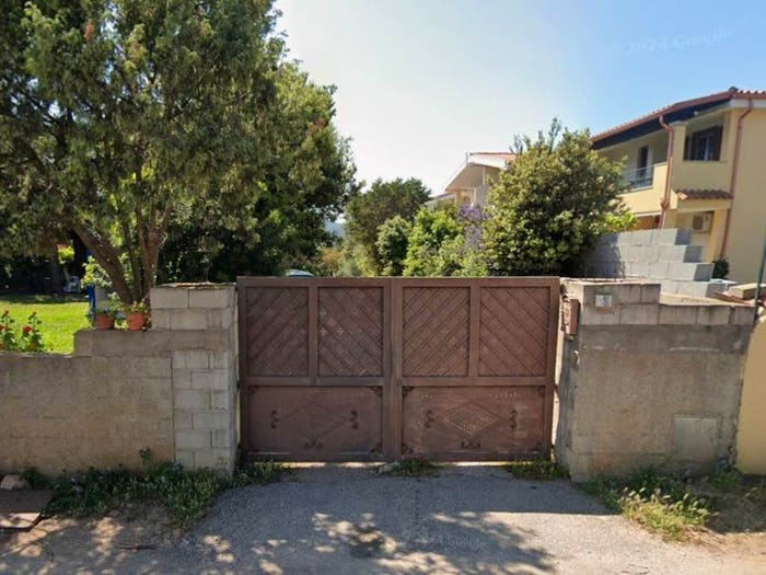 Appartamento con 6 locali in vendita in Via Azara, Via Nervi, Olbia