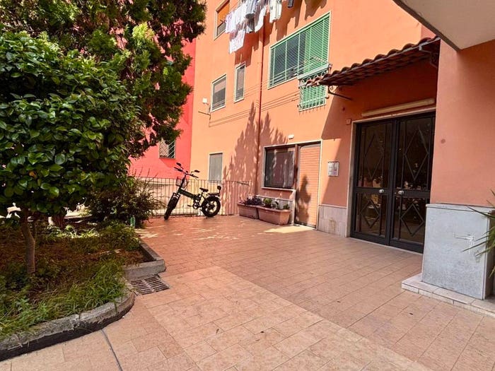 Appartamento trilocale in vendita in Via Vittorio Emanuele, Centro, Pomigliano d'Arco