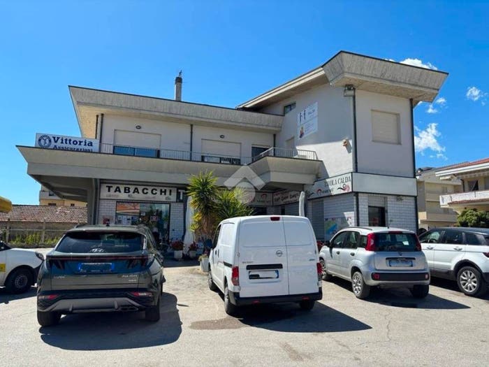 Appartamento trilocale in vendita in Via Nazionale Nord, Villa Fumosa, Pineto