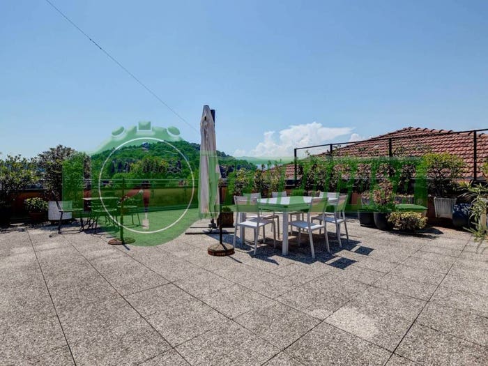 Casa trilocale in vendita in Viale Giuseppe Garibaldi, Laveno, LavenoMombello