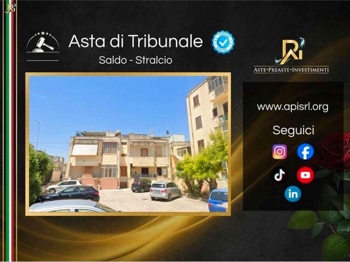 Appartamento quadrilocale in vendita in Via A Scorrano, Centro, Galatone