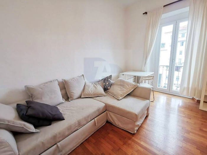Appartamento bilocale in affitto in Viale Sabotino, Porta Romana Medaglie d'Oro, Milano