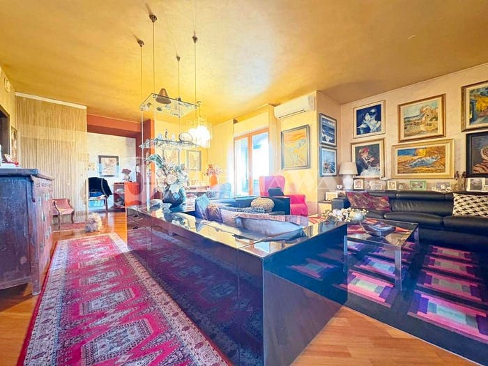 Casa con 6 locali in vendita in Via Alberto Amman, Borgomeduna, Pordenone