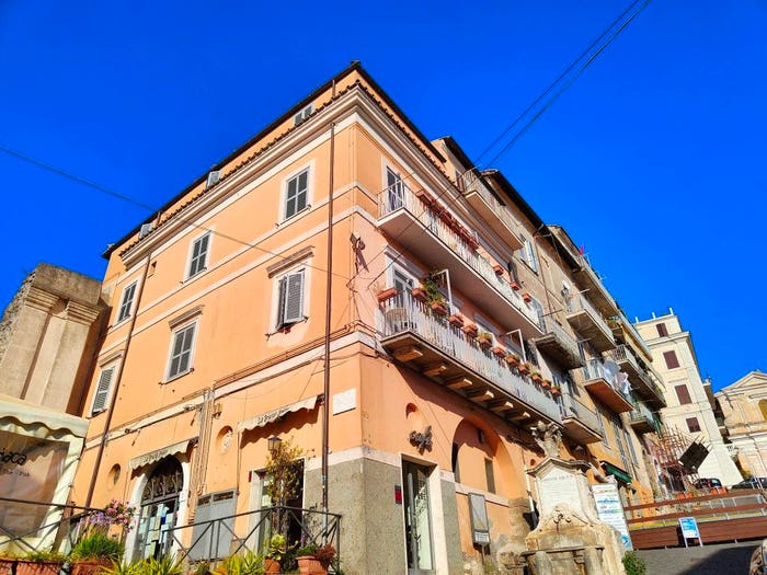 Appartamento quadrilocale in vendita in Via Italo Belardi, Centro Storico, Genzano di Roma