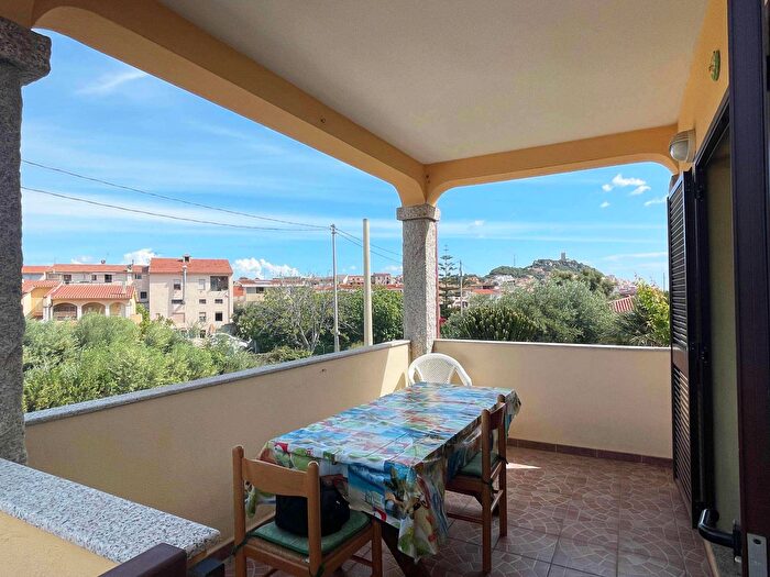 Appartamento quadrilocale in vendita in Posada