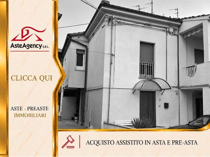 Appartamento quadrilocale in vendita in Via Ciccospreca, Centro, Tollo