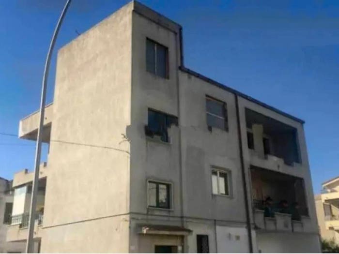 Appartamento trilocale in vendita in Via Sicilia, Marconia, Pisticci