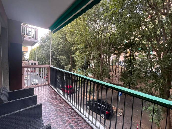 Appartamento quadrilocale in vendita in Via Pietro Paleocapa, Castelletto, Genova