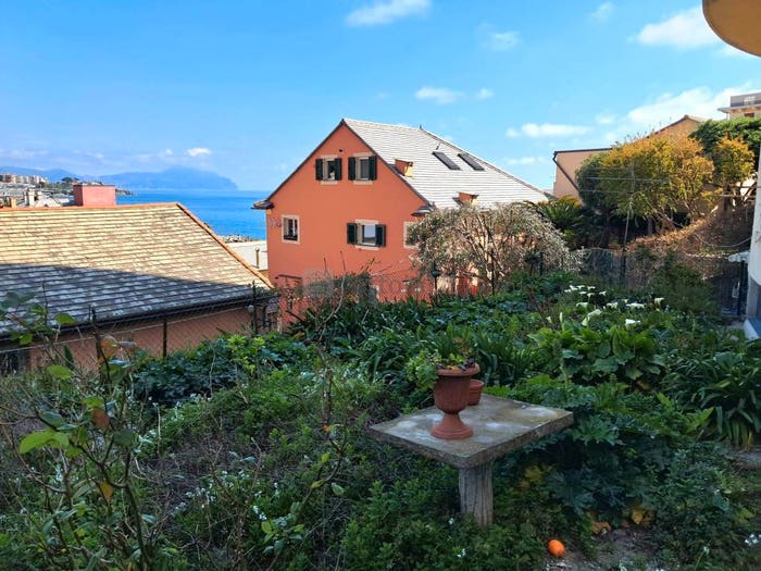 Appartamento con 6 locali in vendita in Via Orlando, Sturla, Genova