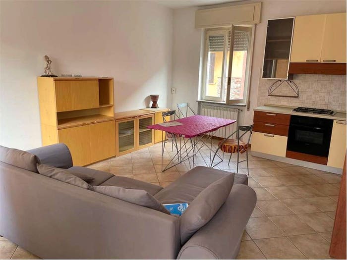 Appartamento trilocale in vendita in Centro, Borgo Ticino