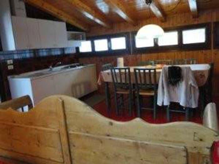 Appartamento trilocale in vendita in Via Pianezze, Cibiana di Cadore